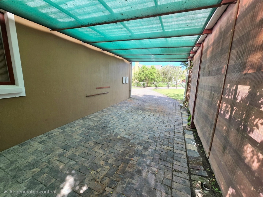 3 Bedroom Property for Sale in Sedgefield Island Village Western Cape
